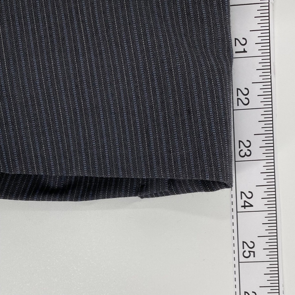 Jos. A. Bank Men's 40R* Slim Fit Two-Piece Suit Gray Pinstripe Blazer & Trousers - Picture 11 of 16